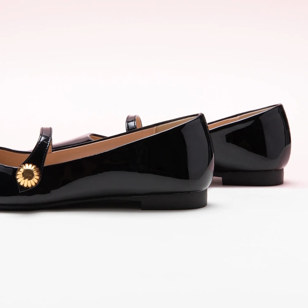 Chic Black Patent Leather Loafers